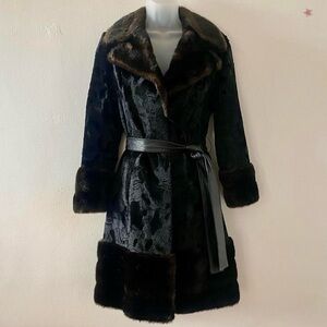 VINTAGE MOD FAUX FUR PENNY LANE COAT